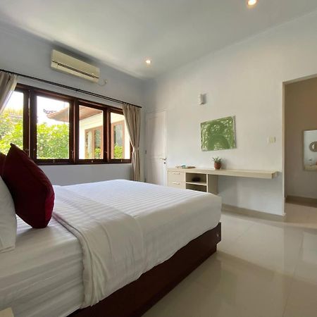 Villa Mayu Dedaries Семиняк Екстериор снимка