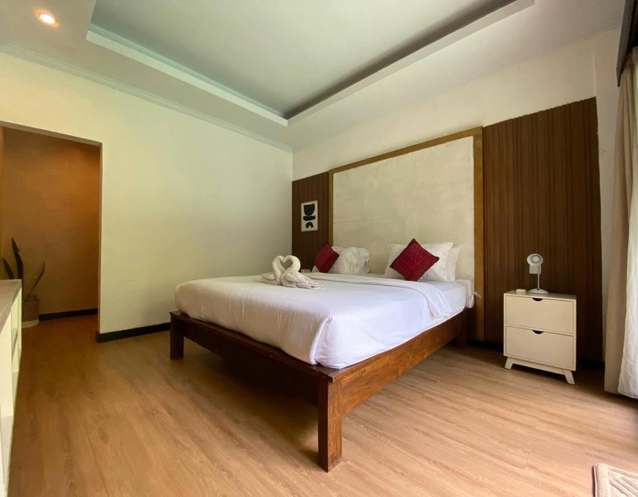 Villa Mayu Dedaries Семиняк Екстериор снимка